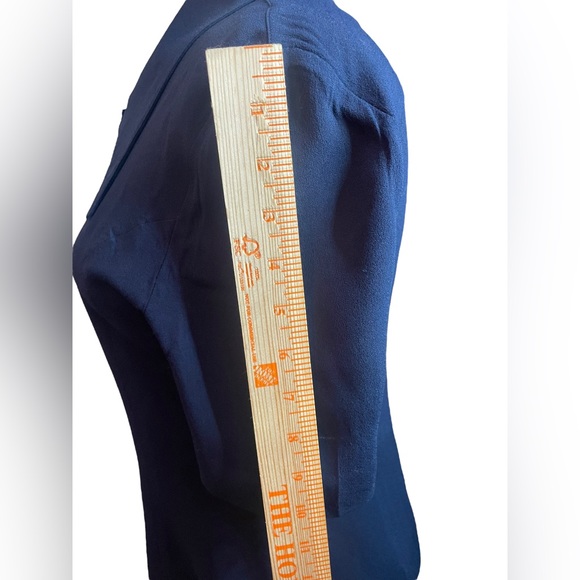 Vintage Karl Lagerfeld made in France size 40 navy blouse. Very good condition - Picture 6 of 12